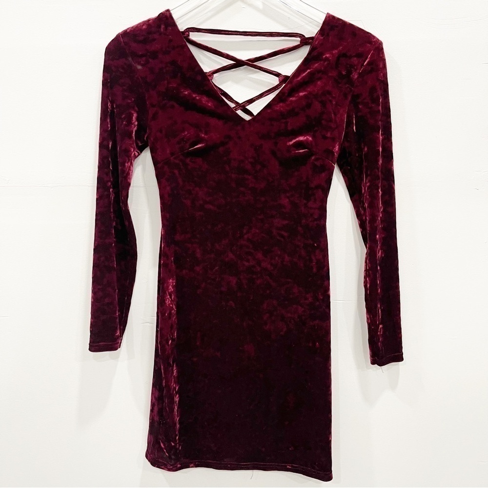 Topshop Crushed Velvet Lace-Up Back Mini Bodycon Dress Burgundy Size 2